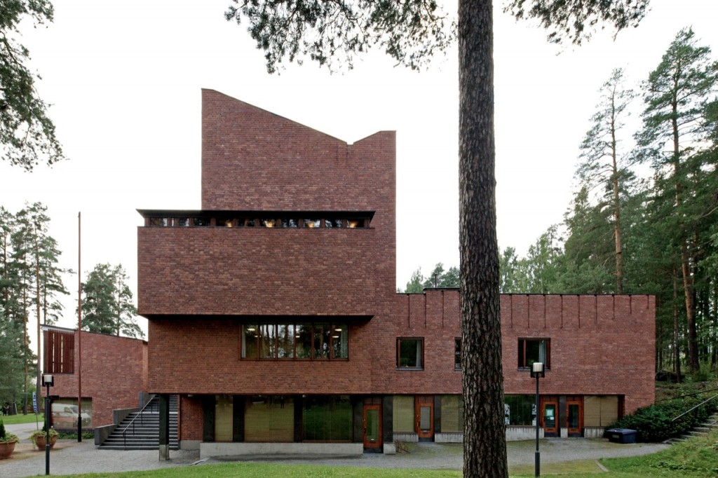 Saynatsalo Town Hall by Alvar Aalto