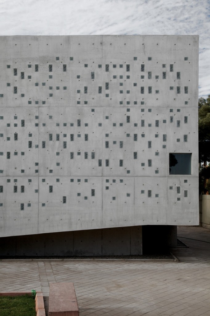 Padre Hurtado Memorial by Undurraga Deves Arquitectos