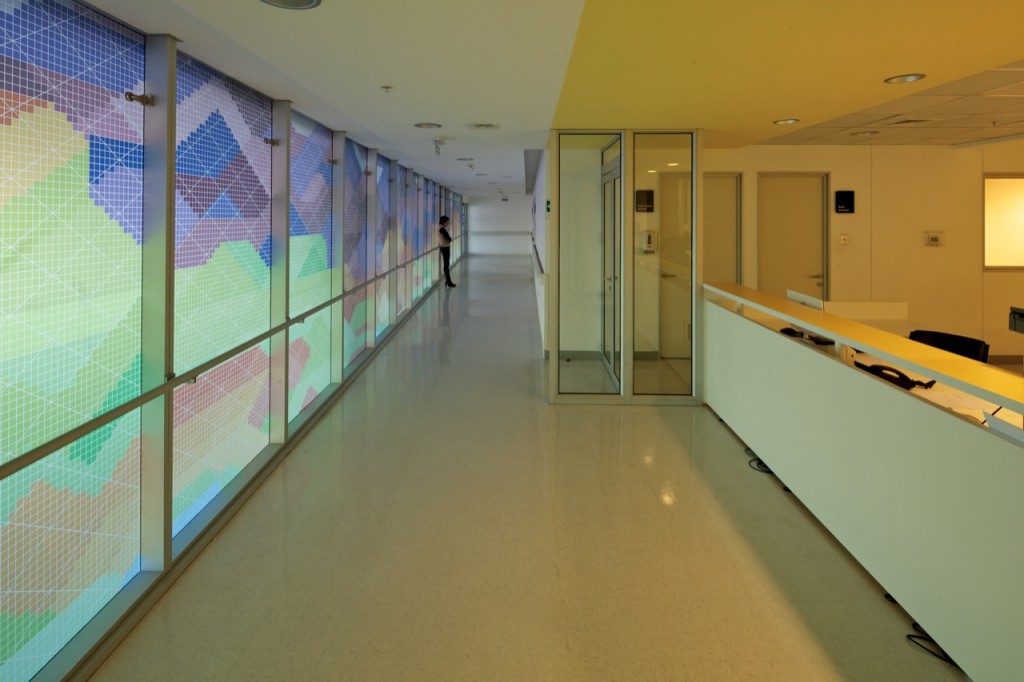 Bicentenario Hospital by MOBIL Arquitectos