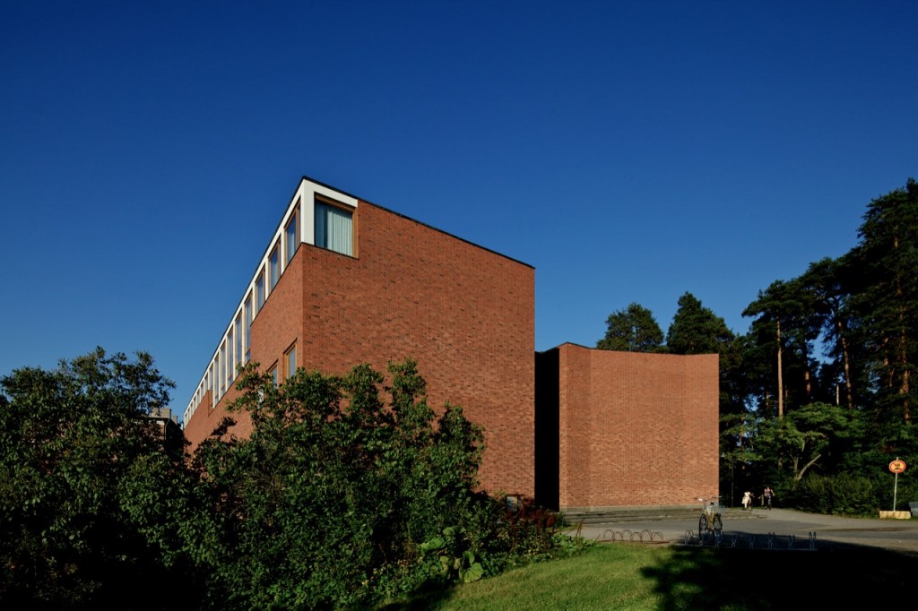 Jyvaskyla University Campus by Alvar Aalto