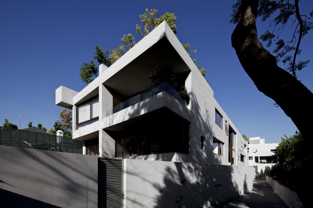 Ignacia Housing Building by Gonzalo Mardones