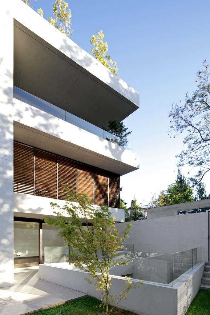 Ignacia Housing Building by Gonzalo Mardones