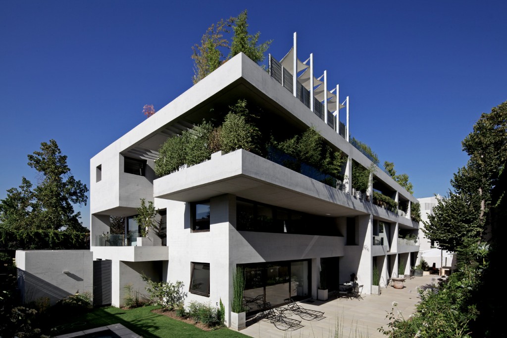 Ignacia Housing Building by Gonzalo Mardones