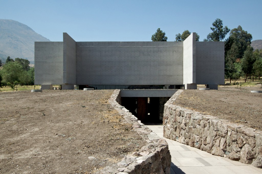 Auco Chapel by Undurraga Deves Arquitectos