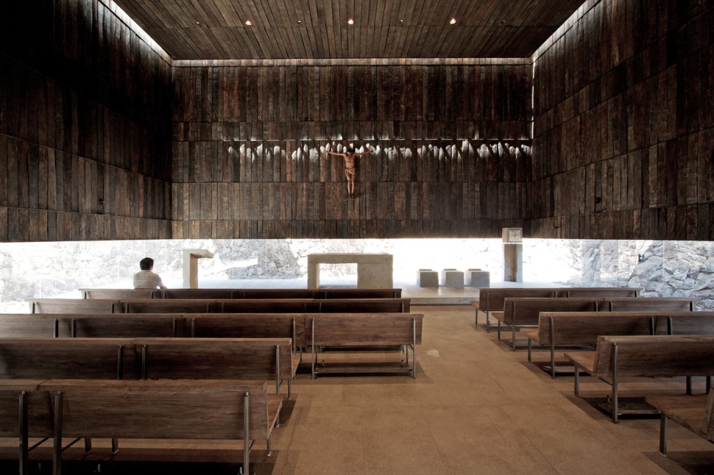 Auco Chapel by Undurraga Deves Arquitectos