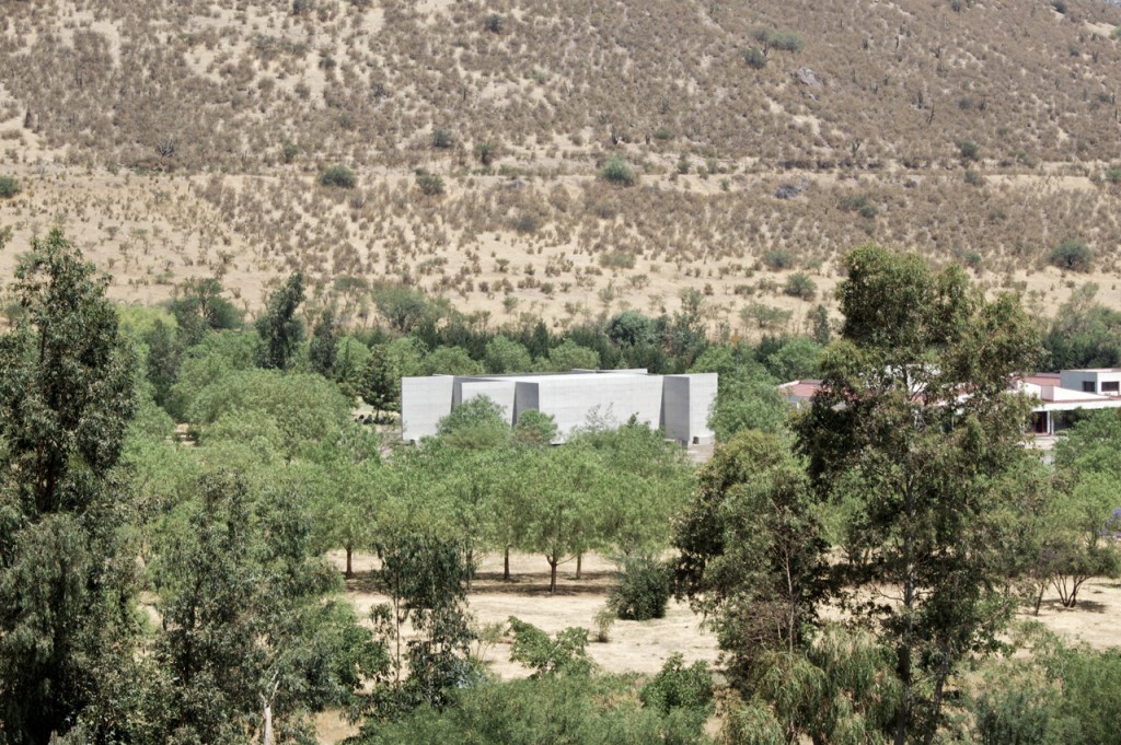 Auco Chapel by Undurraga Deves Arquitectos