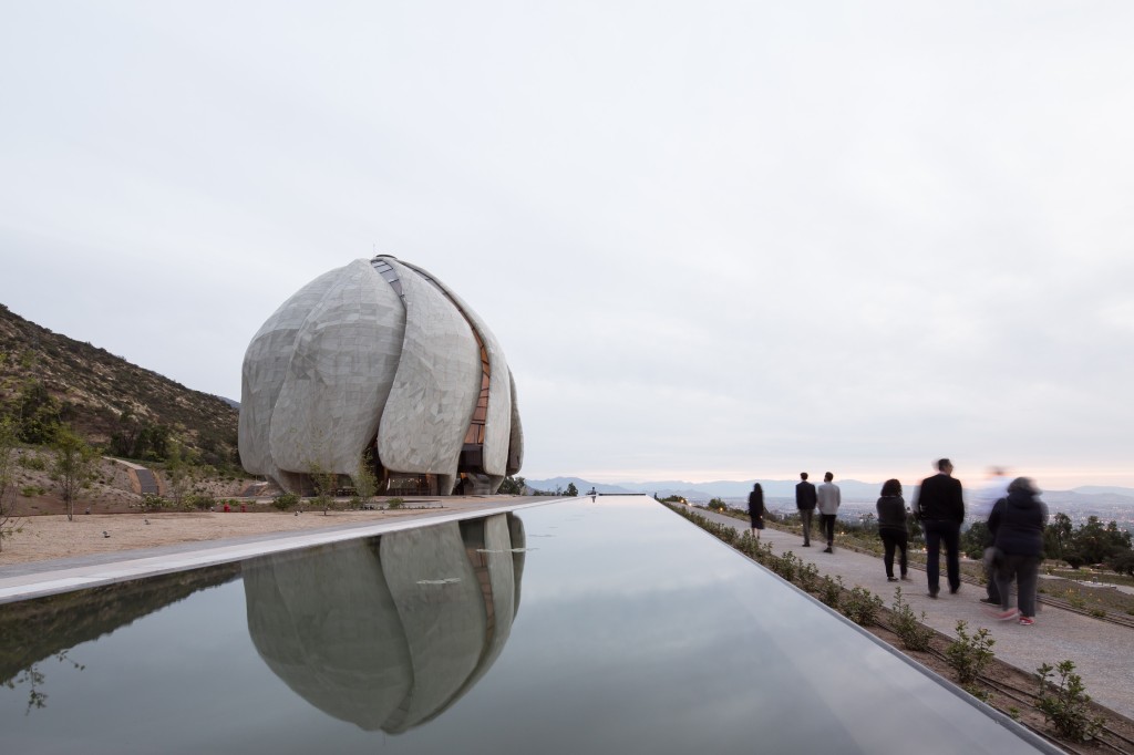 Baha'i Temple by Hariri Pontarini (6)