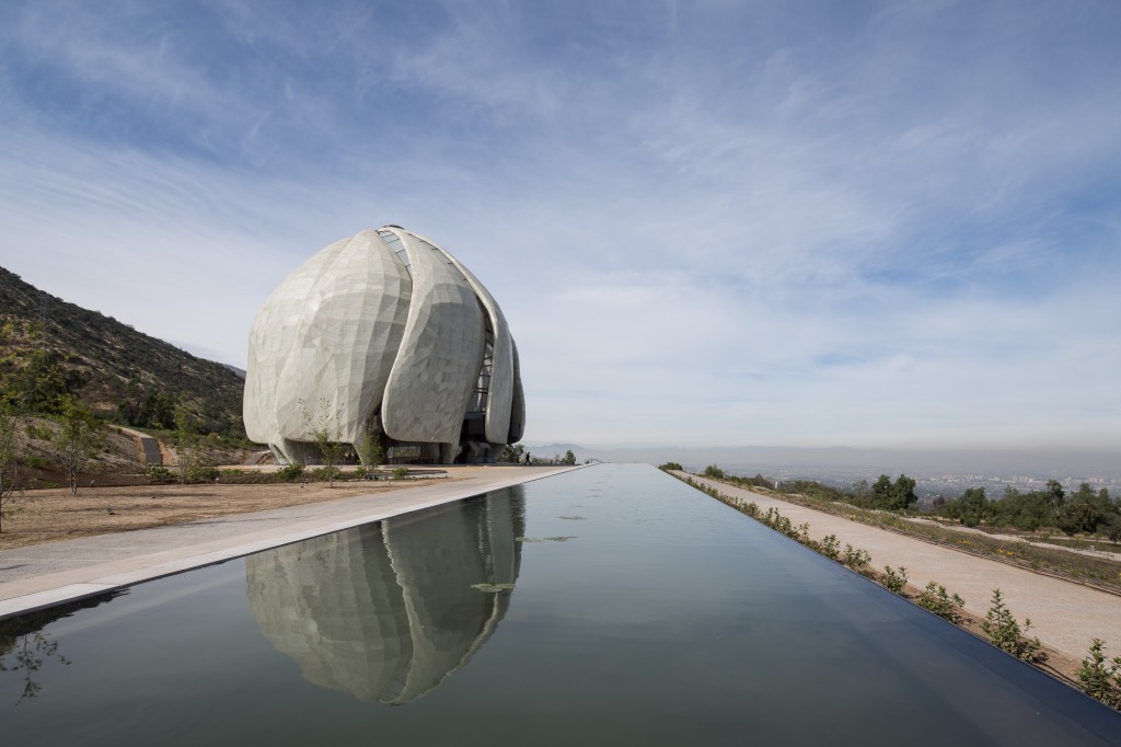 Baha'i Temple by Hariri Pontarini (19)