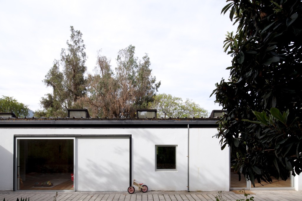 LG House by Antonio Lipthay (23)