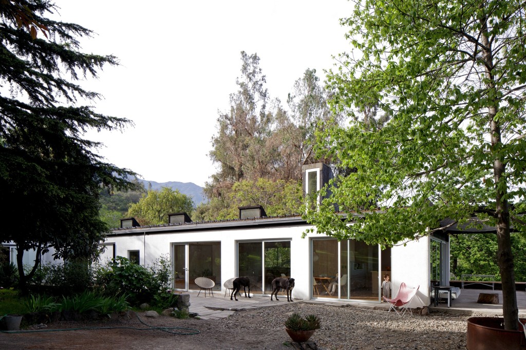 LG House by Antonio Lipthay (26)