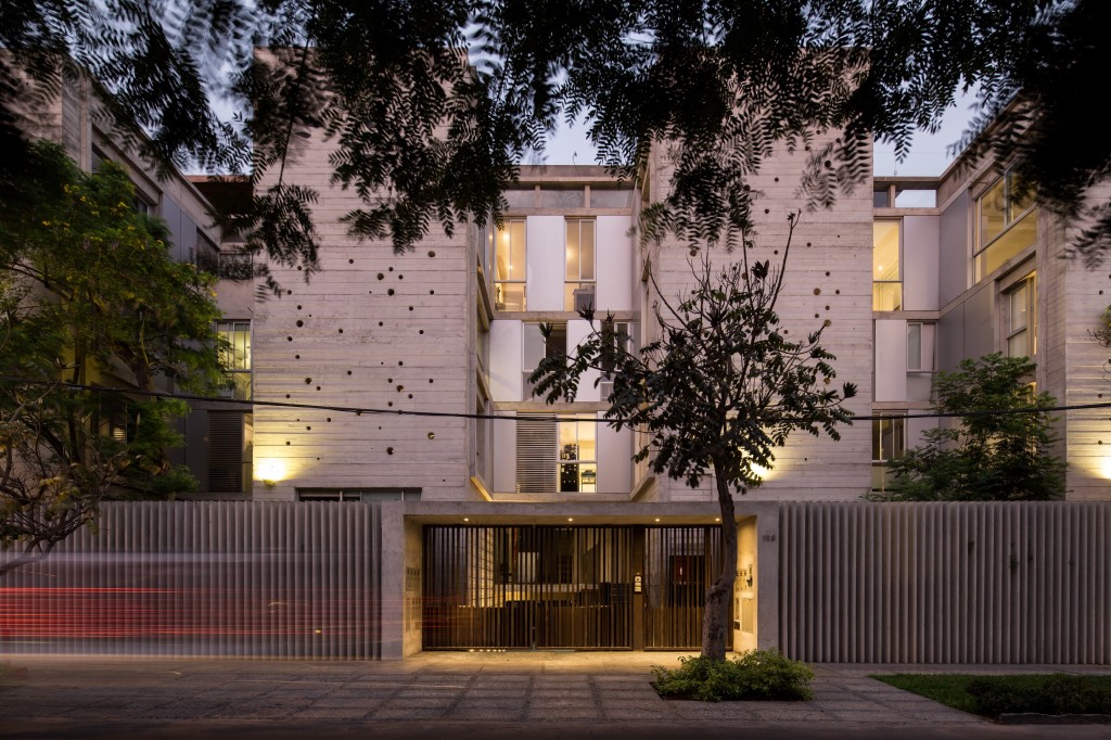 Building in Chacarilla by Barclay & Crousse (4)