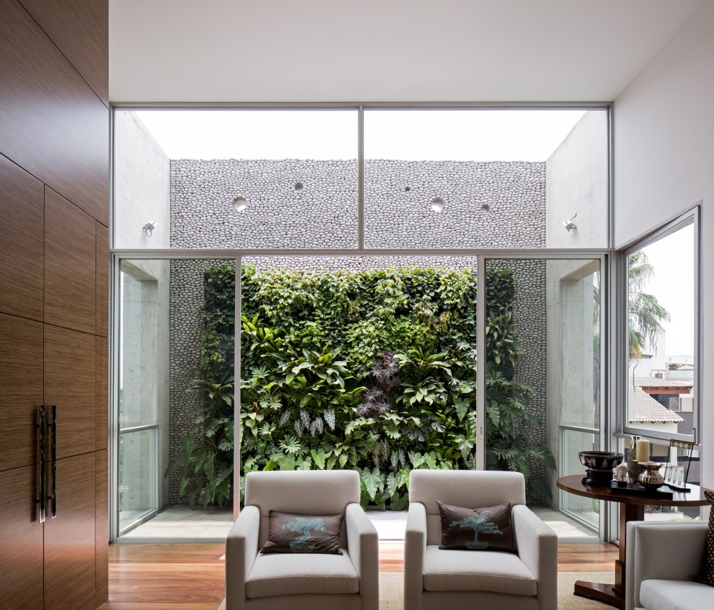 Building in Chacarilla by Barclay & Crousse (9)