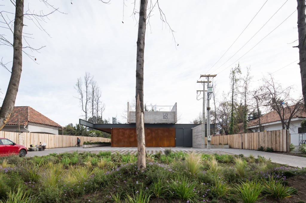 Lobo Brasserie - Carlos Mardones Arquitectos (16)