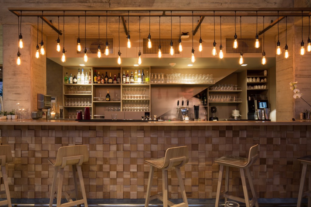 Lobo Brasserie - Carlos Mardones Arquitectos (4)
