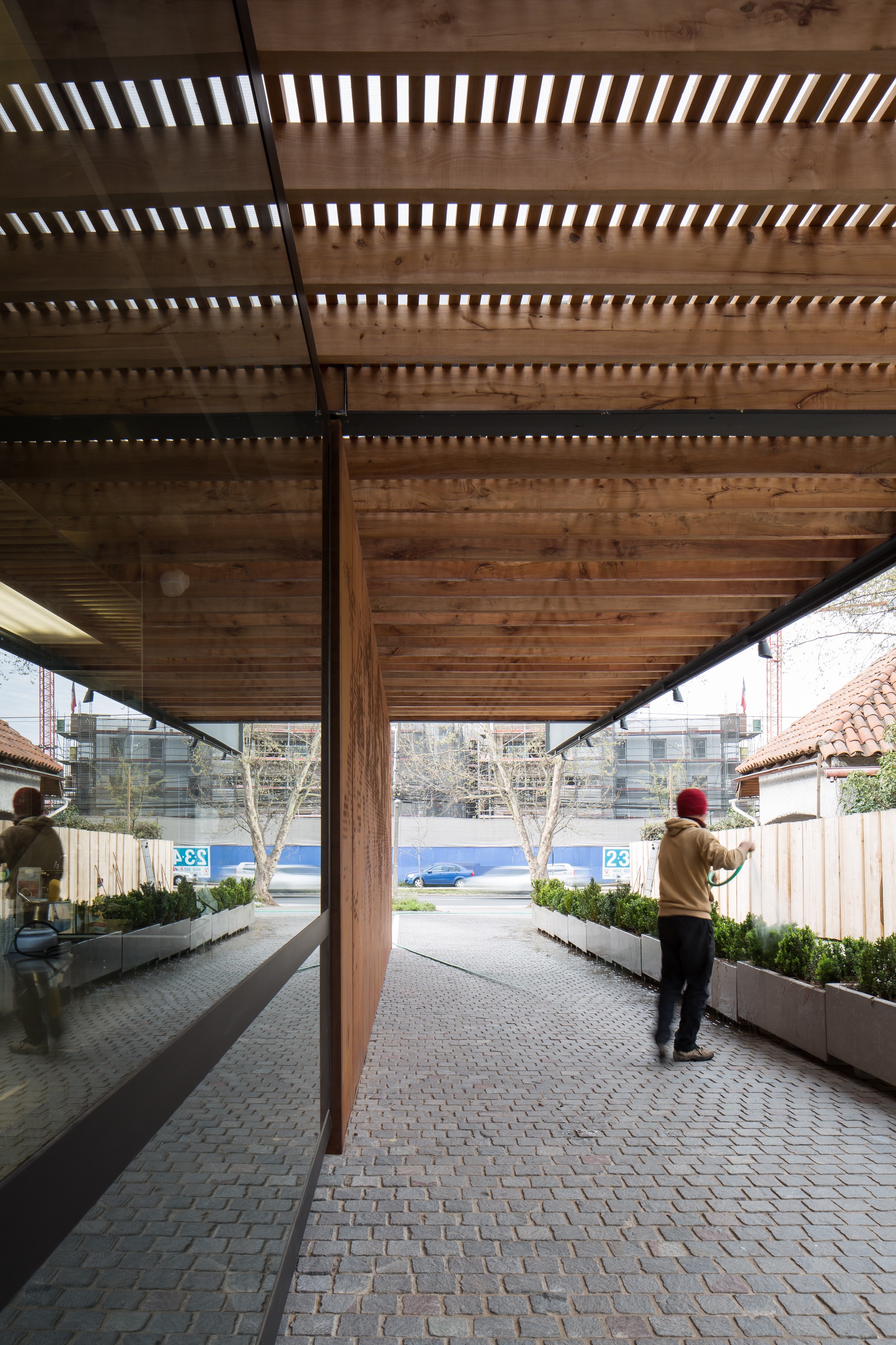 Lobo Brasserie - Carlos Mardones Arquitectos (15)