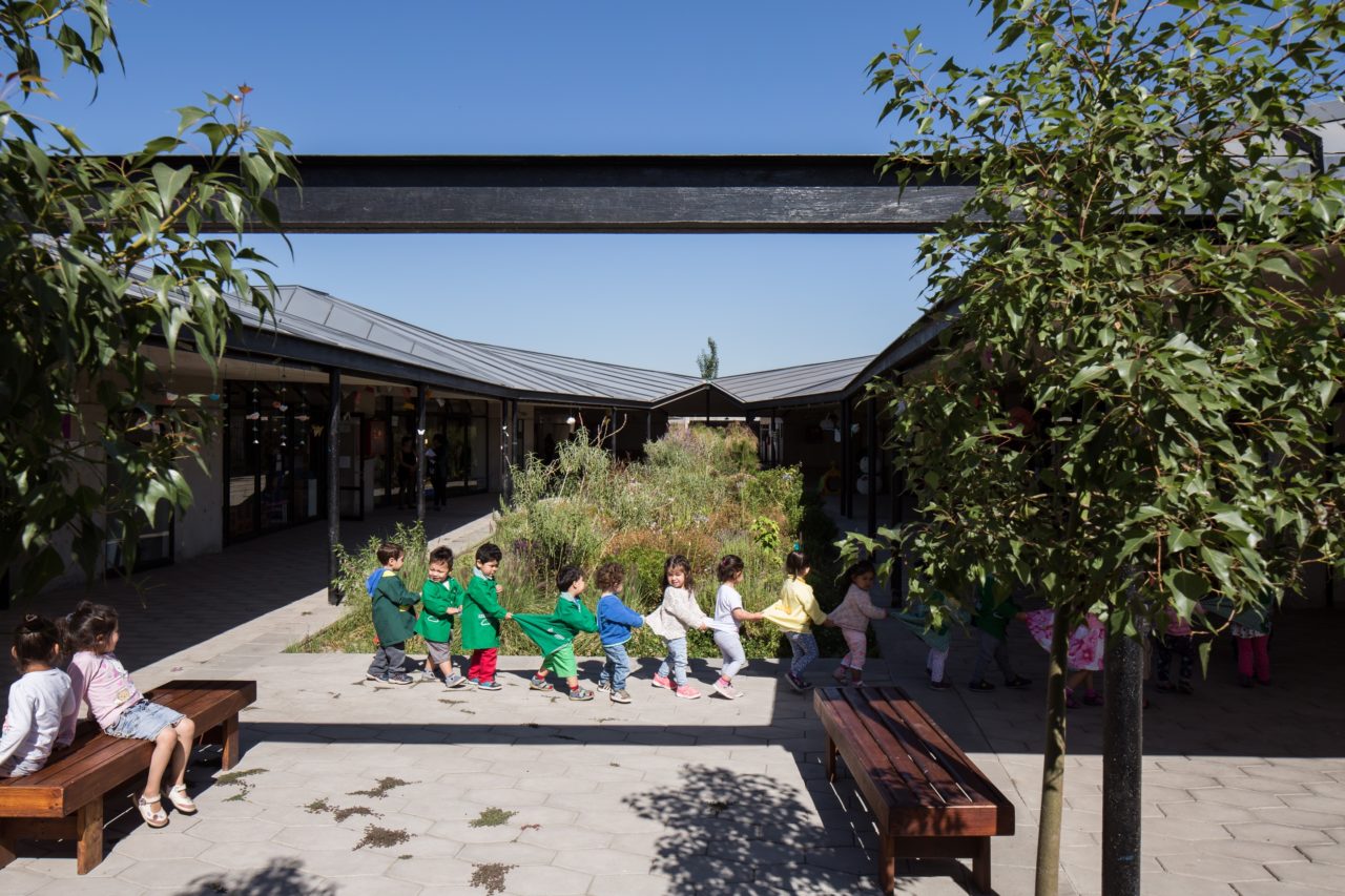 Jardín Infantil y Sala Cuna San Miguel Arcángel by Francisco León + Alicia Ross Arquitectos