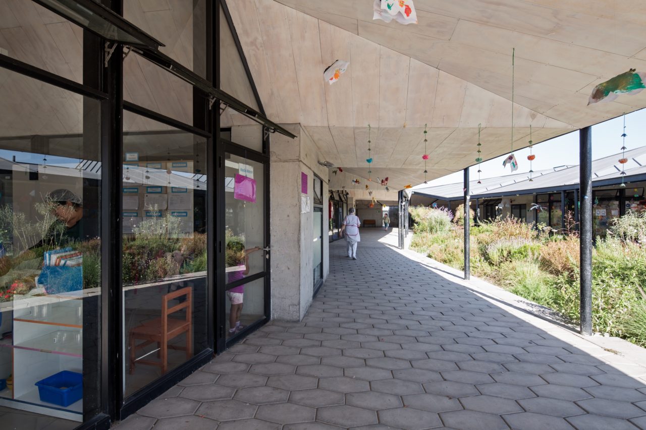 Jardín Infantil y Sala Cuna San Miguel Arcángel by Francisco León + Alicia Ross Arquitectos