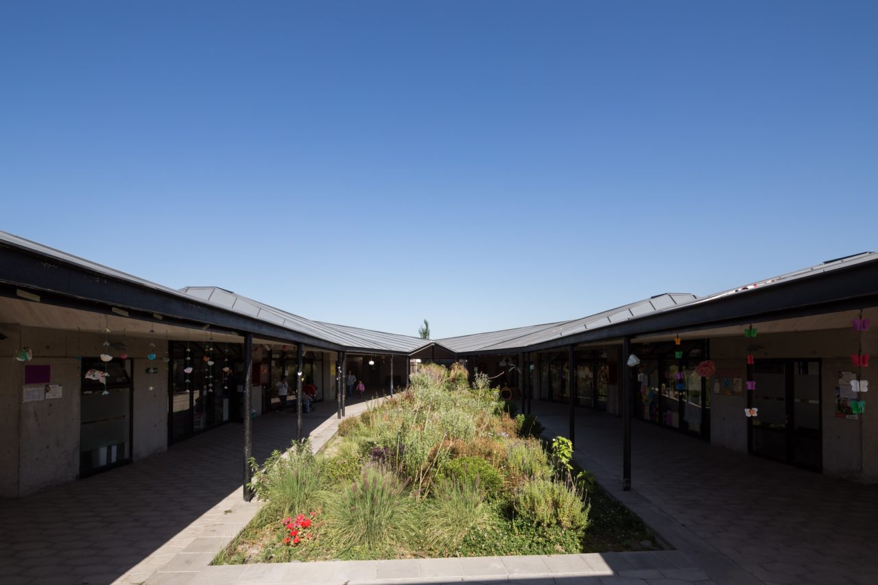 Jardín Infantil y Sala Cuna San Miguel Arcángel by Francisco León + Alicia Ross Arquitectos