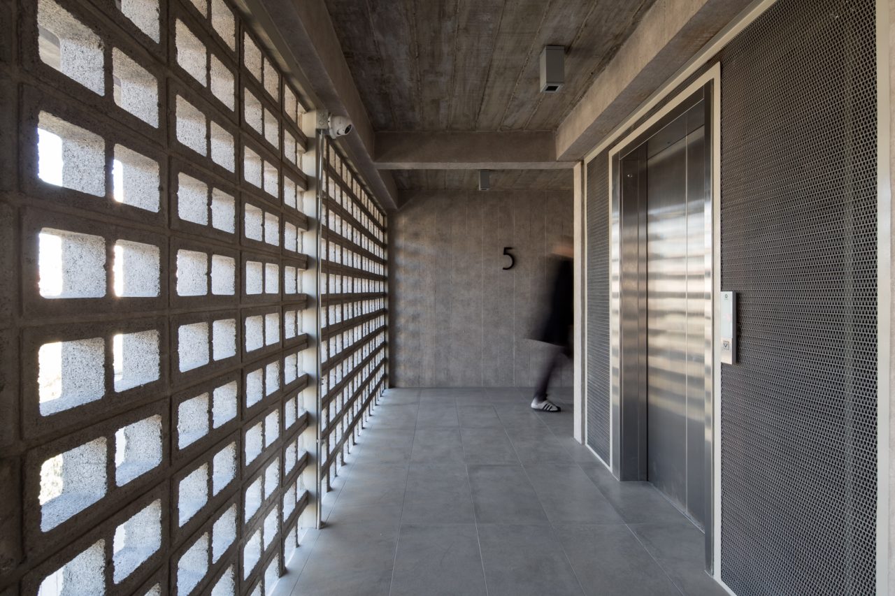 6 Building San Luis - Mathias Klotz & SML