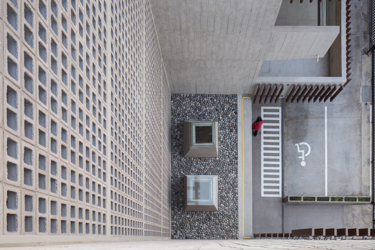 6 Building San Luis - Mathias Klotz & SML