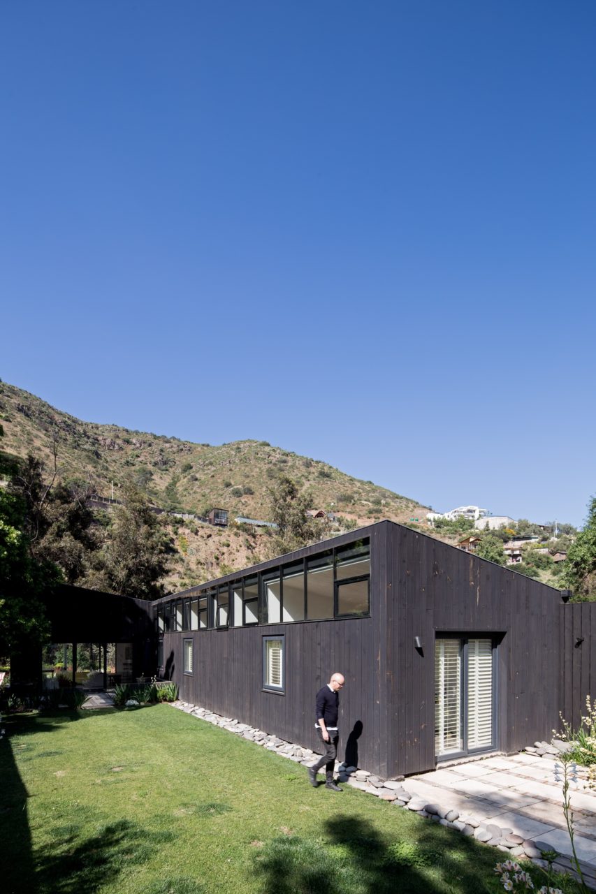 El Arrayan House by Oficina Bravo