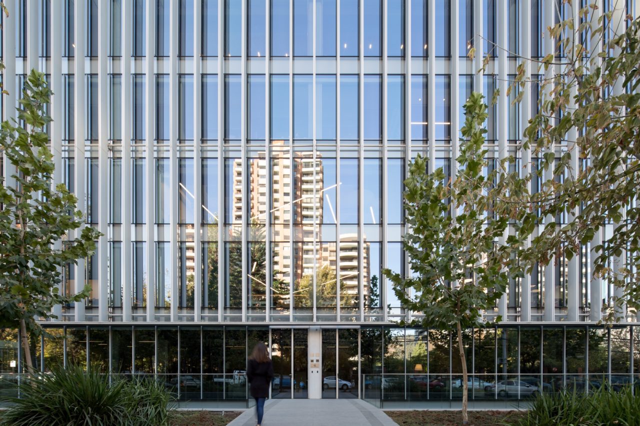MGV Building by +arquitectos & Gubbins Arquitectos