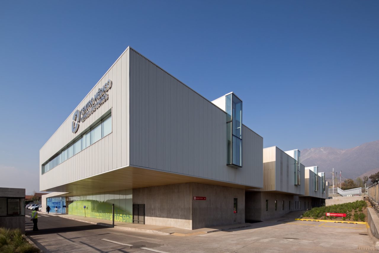 CLC Peñalolen by MOBIL Arquitectos