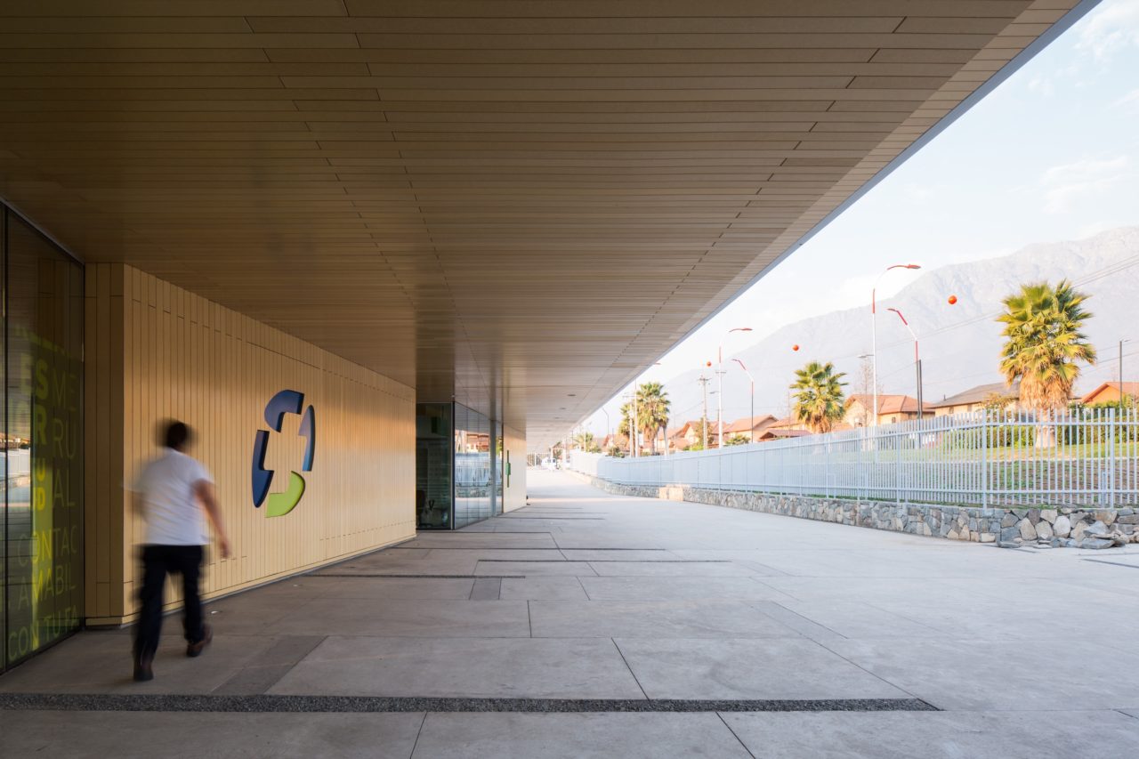 CLC Peñalolen by MOBIL Arquitectos