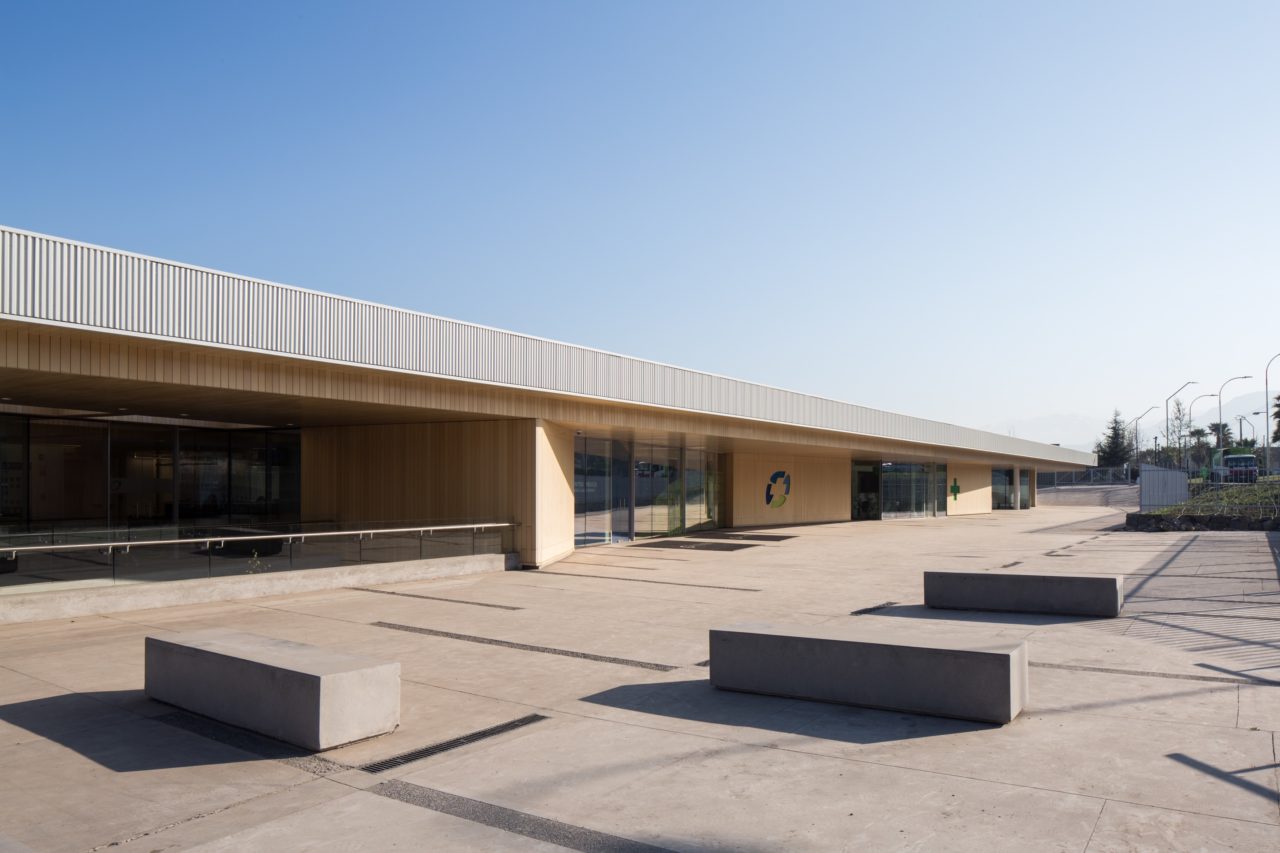 CLC Peñalolen by MOBIL Arquitectos