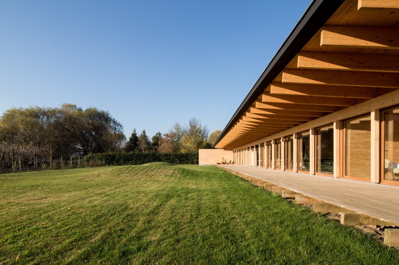 Casa Vigas by URZUA SOLER arquitectos