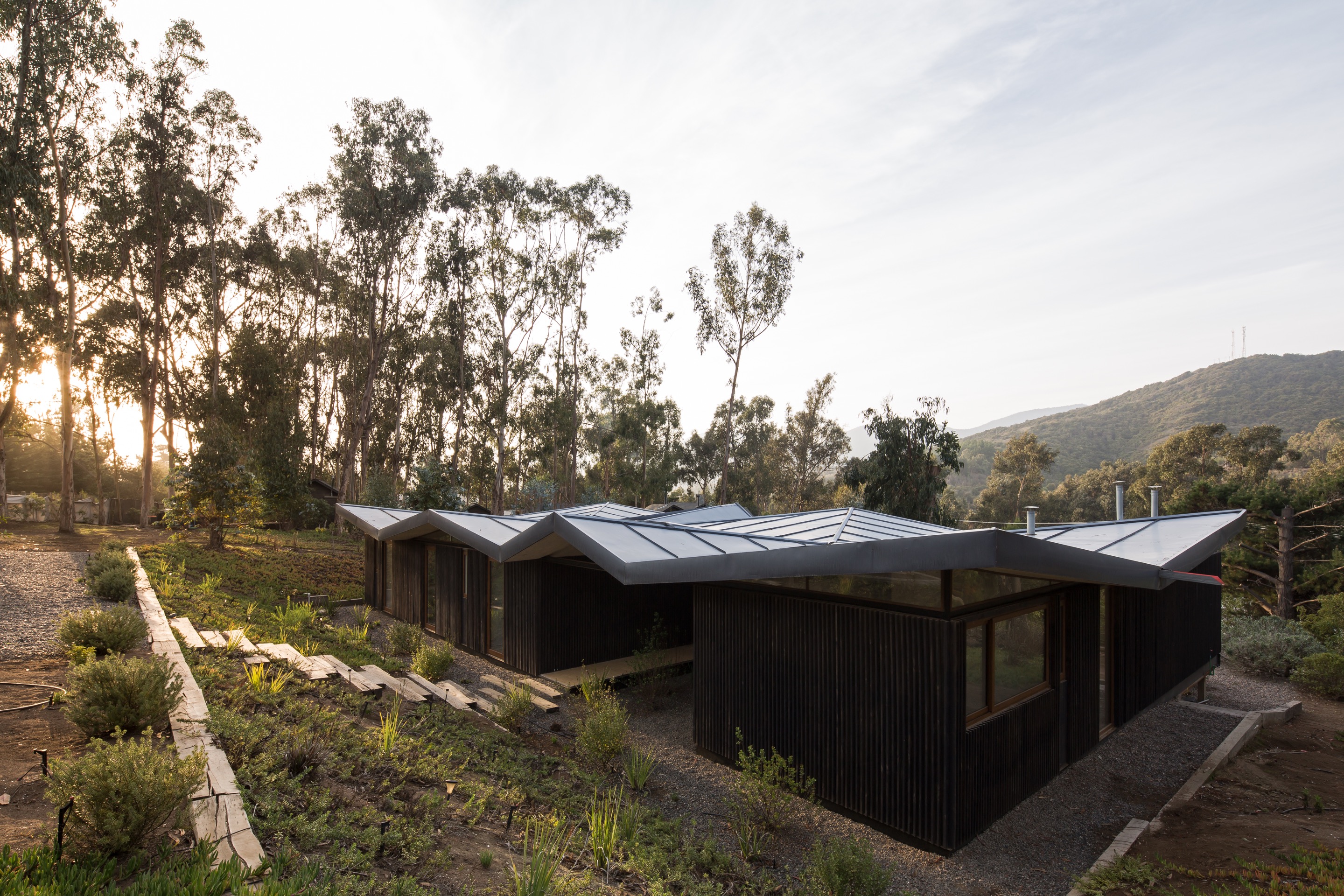 House in Agua Dulce by Mas Fernandez Arquitectos