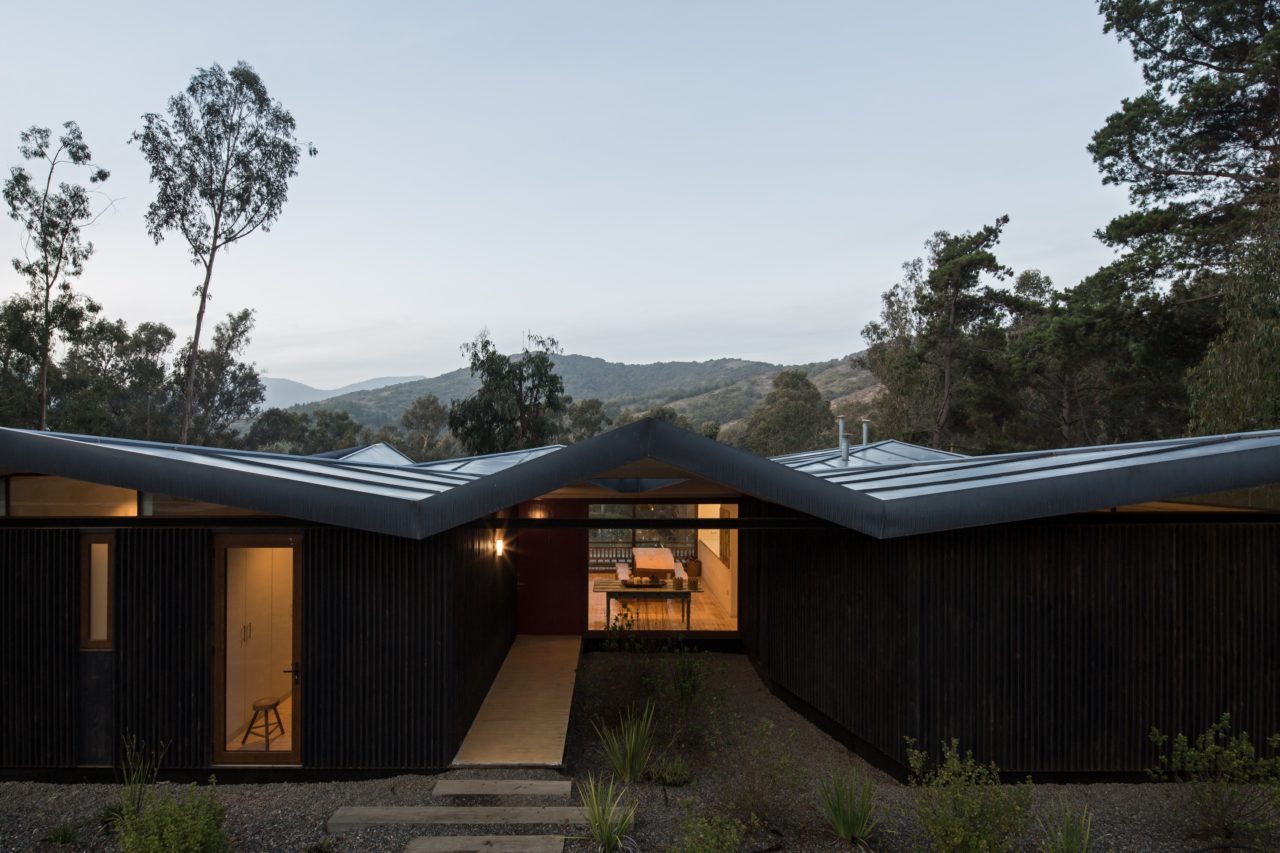 House in Agua Dulce by Mas Fernandez Arquitectos