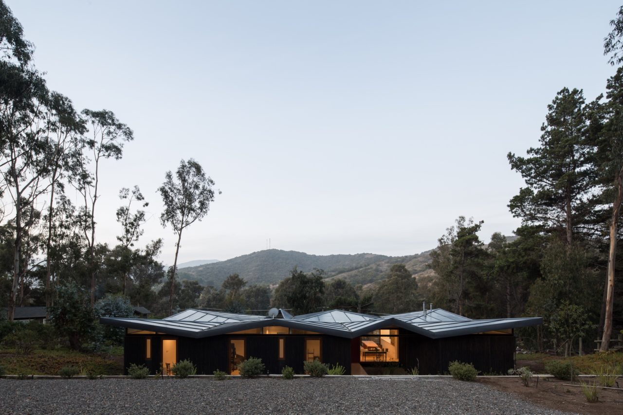 House in Agua Dulce by Mas Fernandez Arquitectos