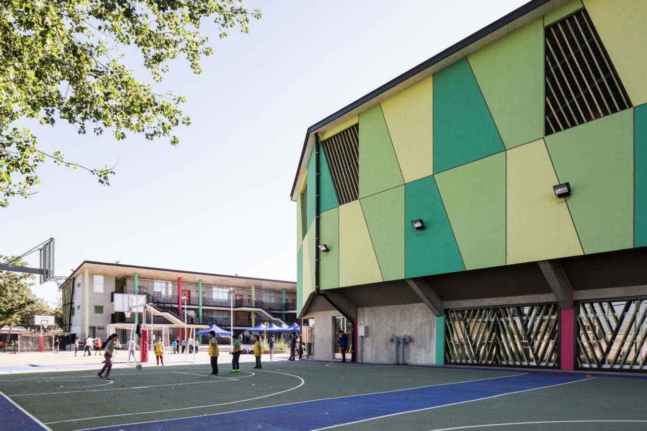 CEEB School by Marsino Arquitectura