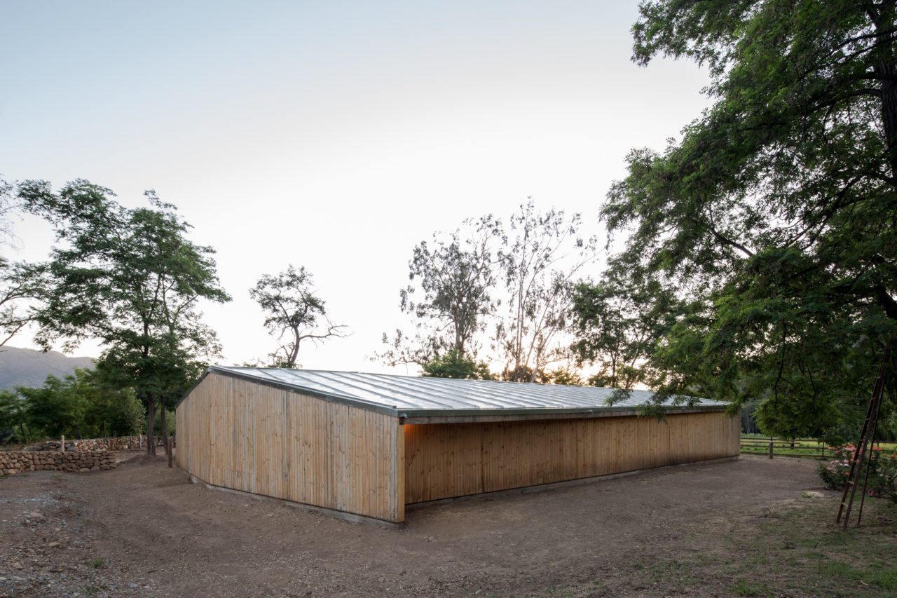 Pilay Horse Stable by Duval+Vives Arquitectos