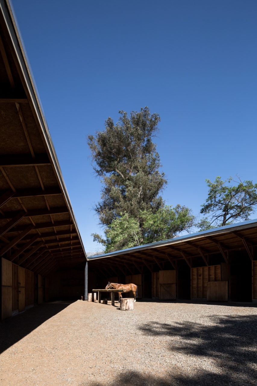 Pilay Horse Stable by Duval+Vives Arquitectos