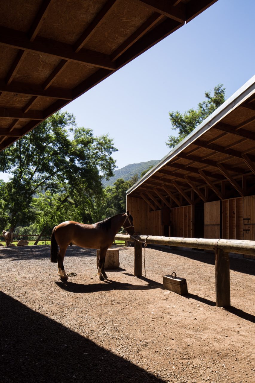 Pilay Horse Stable by Duval+Vives Arquitectos