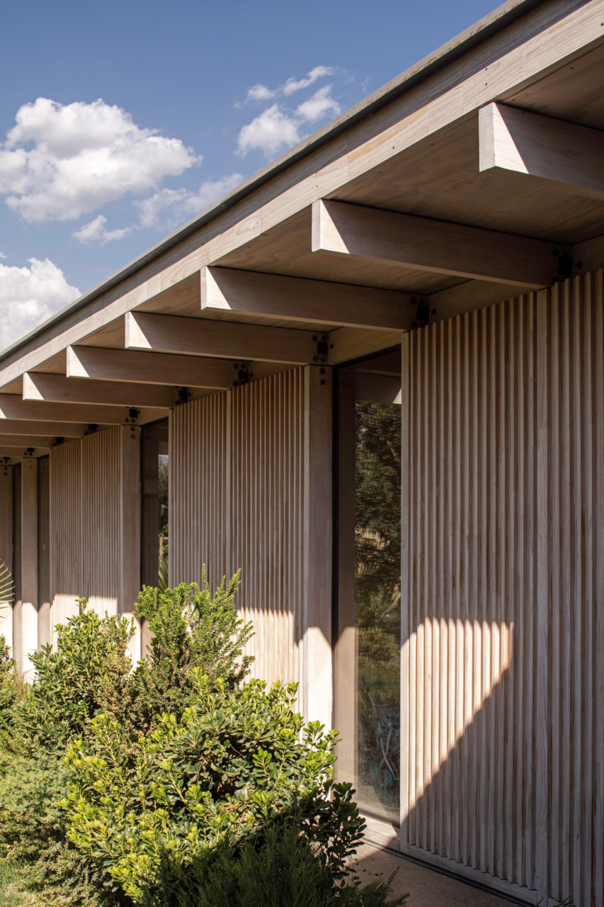 Casa Triatletas by Mas Fernandez Arquitectos