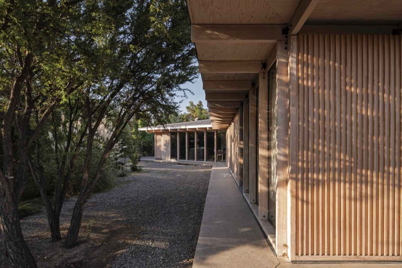 Casa Triatletas by Mas Fernandez Arquitectos