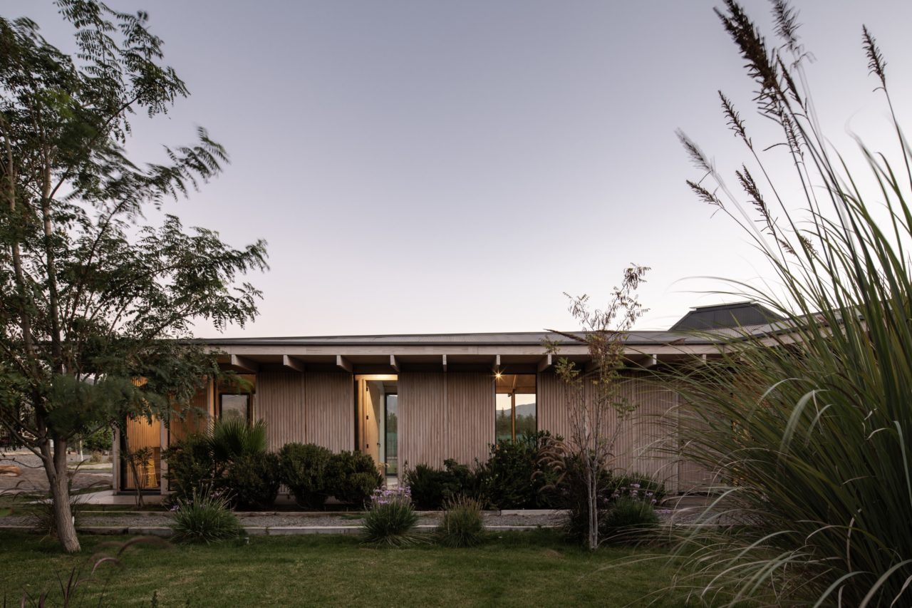 Casa Triatletas by Mas Fernandez Arquitectos