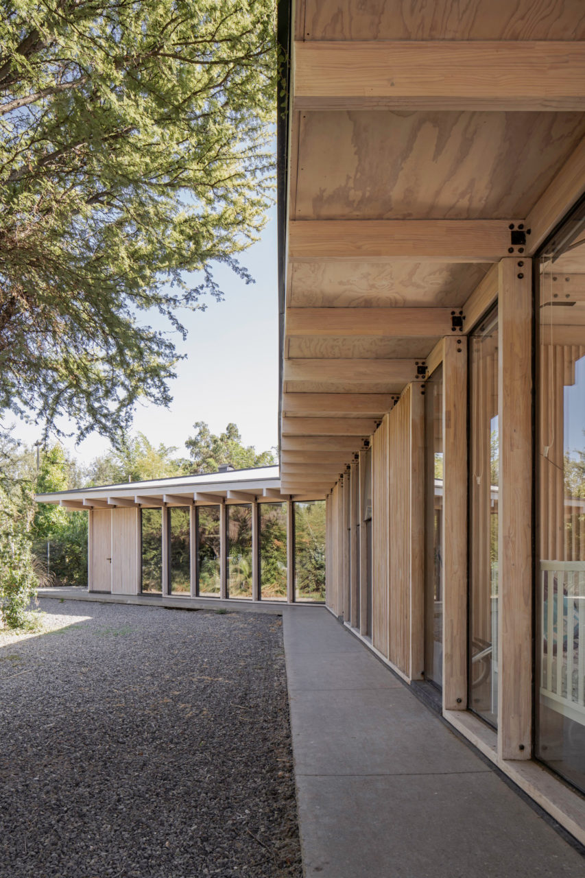 Casa Triatletas by Mas Fernandez Arquitectos