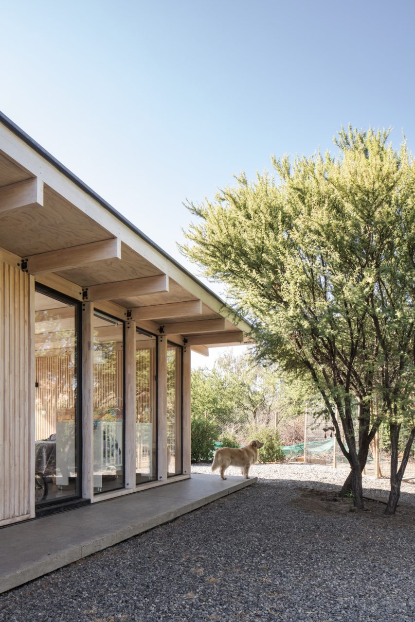 Casa Triatletas by Mas Fernandez Arquitectos