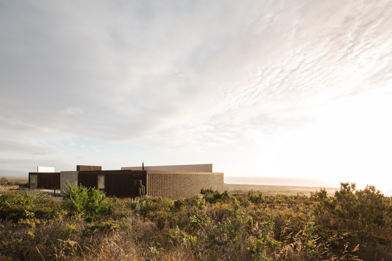 Las Vizcachas House by Juan Pablo Ureta