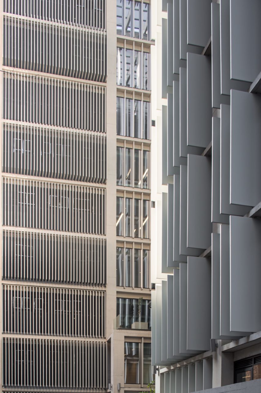 Centenario Building by Gonzalo Mardones Viviani